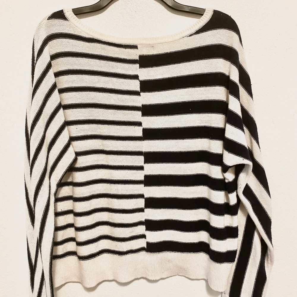 Banana republic black and white striped sweater